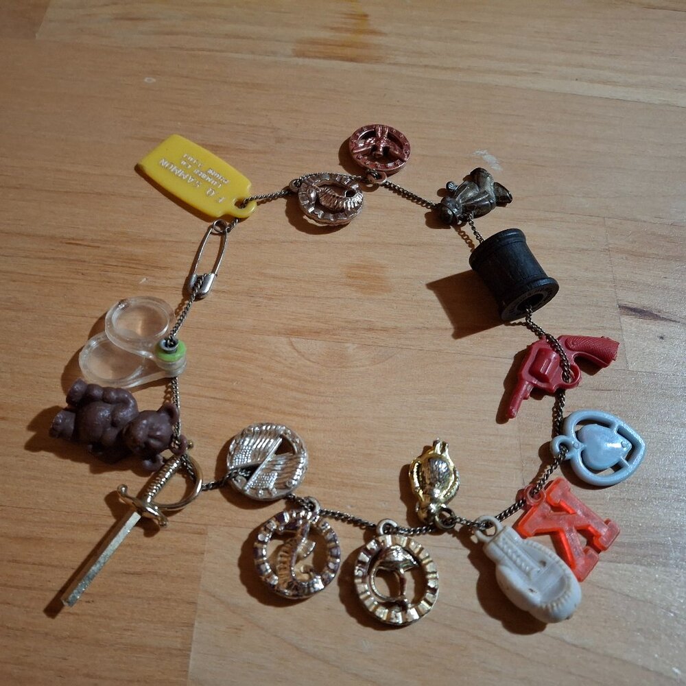Vintage 1980s Plastic Charms Chain Necklace 16 Charms, Bears, sword,etc
